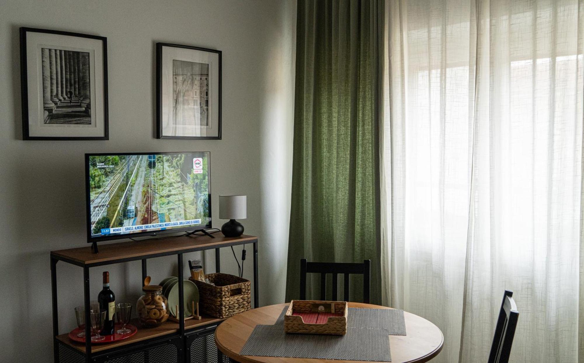Mansarda Di Nolo-Mm Pasteur-Red Line Apartment Milan Luaran gambar